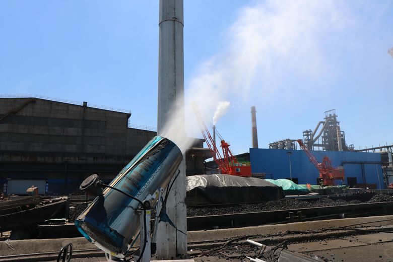 灑水霧炮車